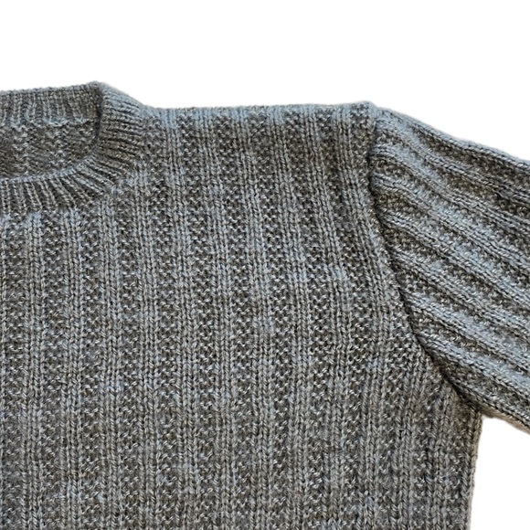Grey Hand Knit Wool Sweater - Size M - Picture 4 of 9